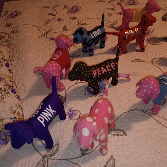 Vintage Victoria's Secret VS Pink Small Mini Pups Dogs Lot Santa Y2K Lot Set - Picture 3 of 6